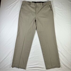 Dockers City Tech Trouser 36x32 Khaki Straight Smart 360 Flex NWT